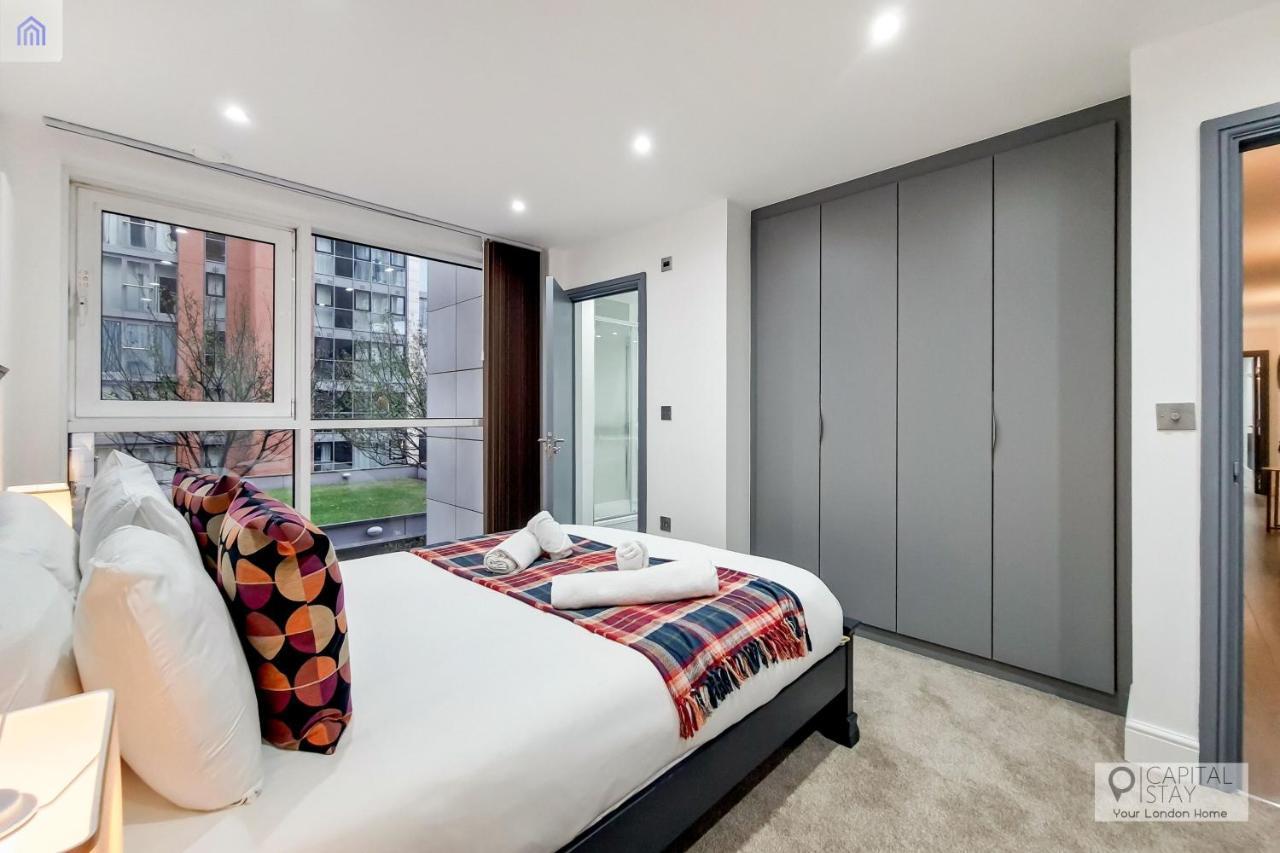 Free Parking - Stylish Three Bedroom Apartment By London Excel エクステリア 写真